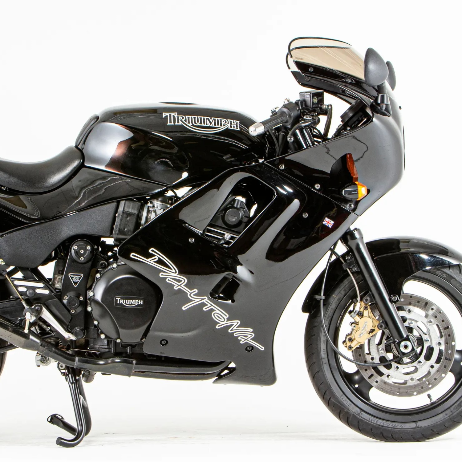 Triumph Diablo Black (code PC) Paint Product